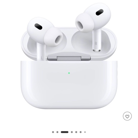 AirPods Pro 3 - Picture 1 of 8